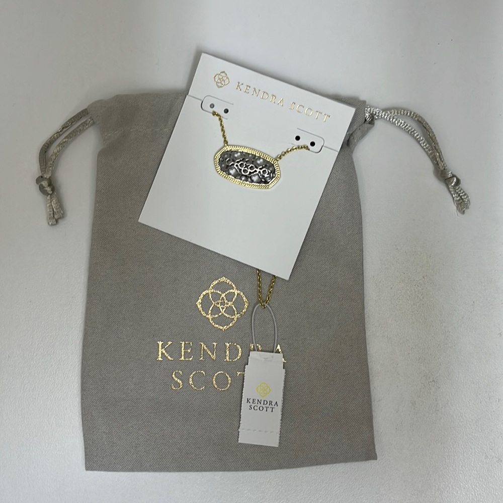 New With Tags Kendra Scott Dollie Necklace